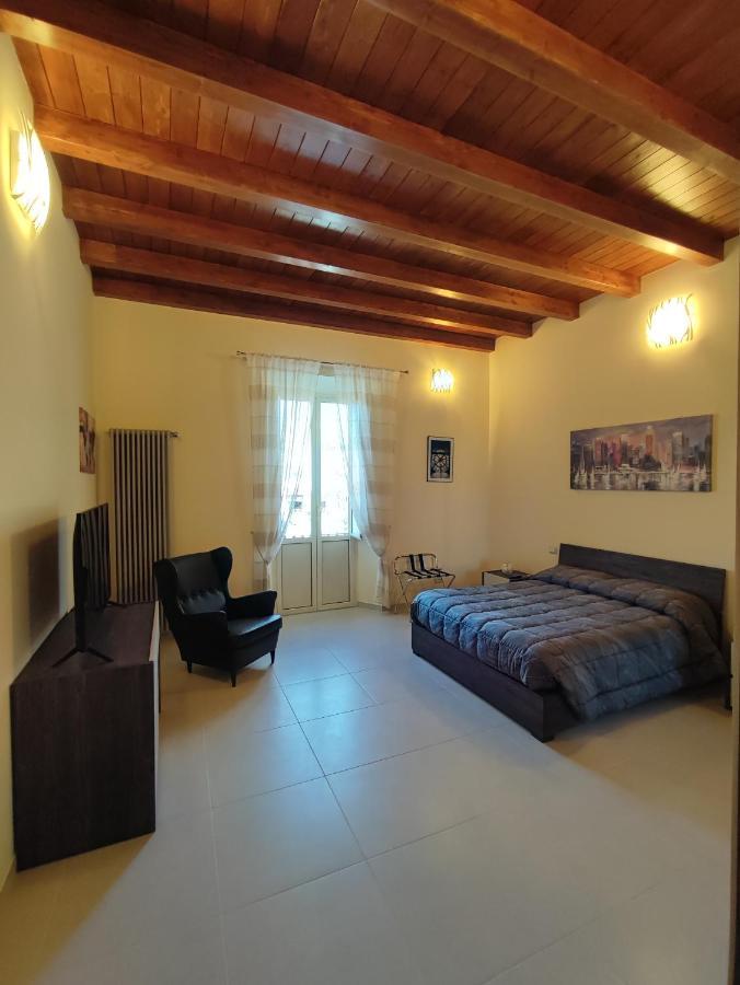 Isola di Liri In Centro Rooms And Apartments מראה חיצוני תמונה