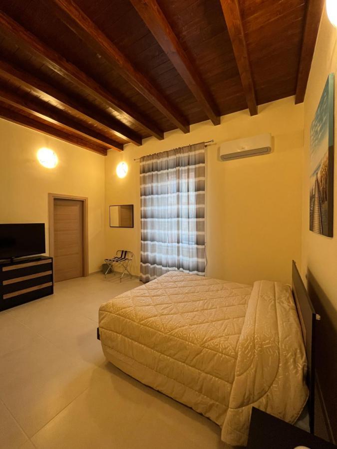 Isola di Liri In Centro Rooms And Apartments מראה חיצוני תמונה